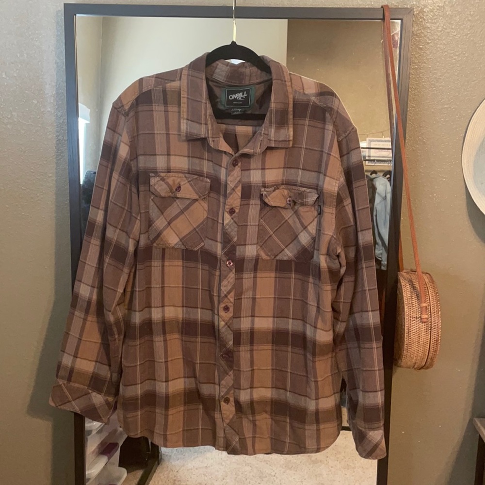 Men’s plaid flannel